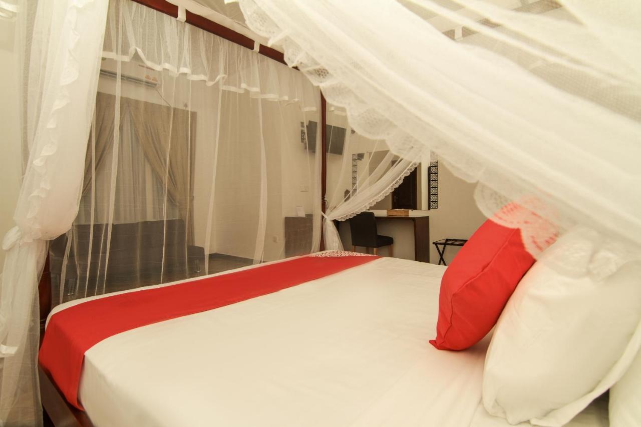 Clove Transit Hotel Kotugoda Экстерьер фото